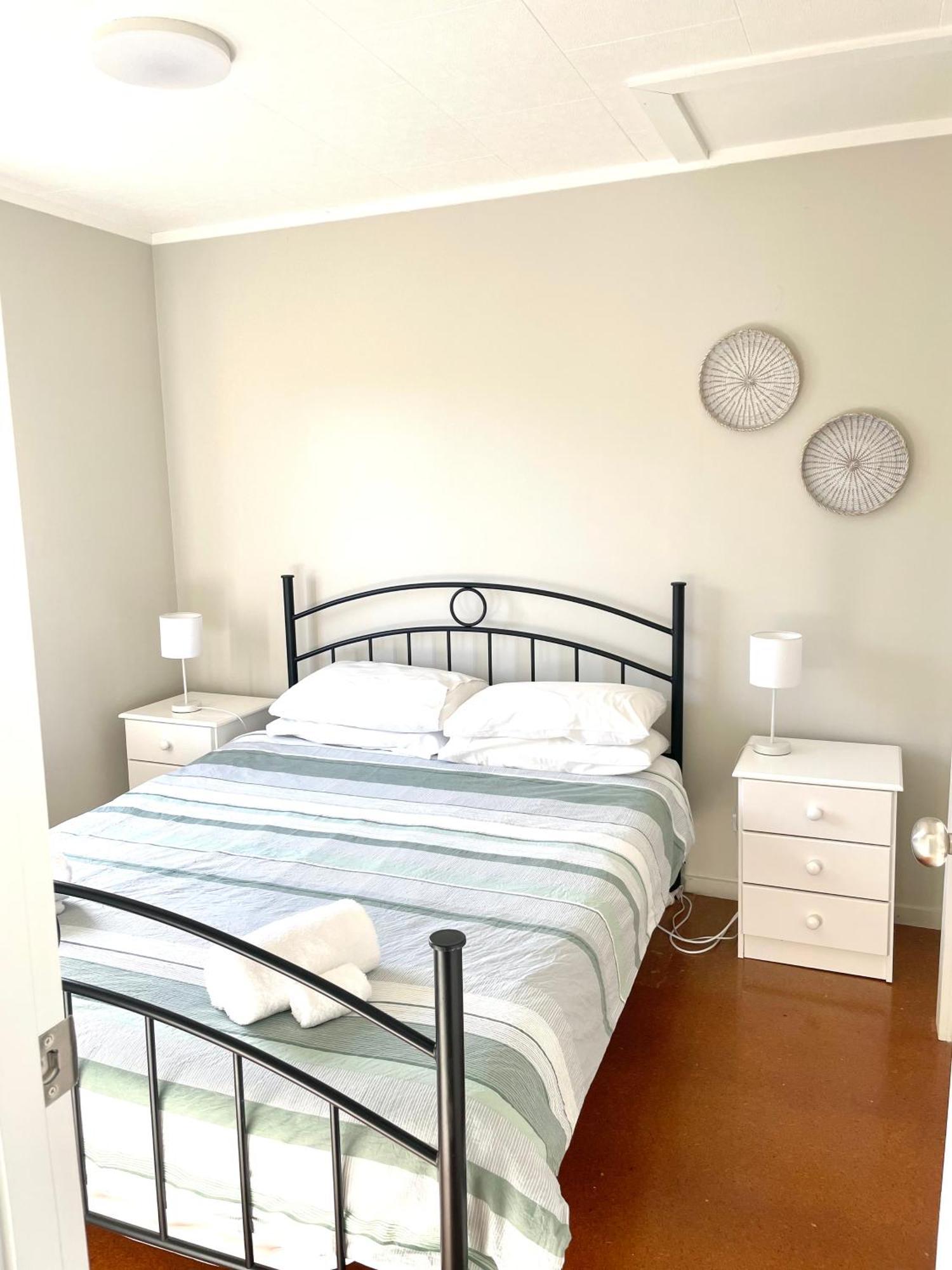 Hahei Beach House - 3 Bedroom Экстерьер фото